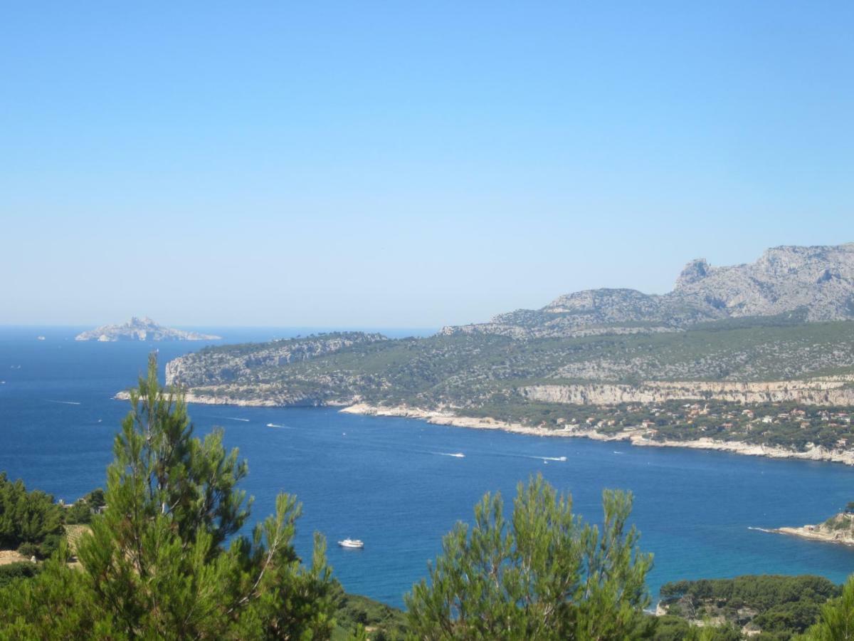 By Cassis Chambre Privee Dans Maison Familiale Экстерьер фото